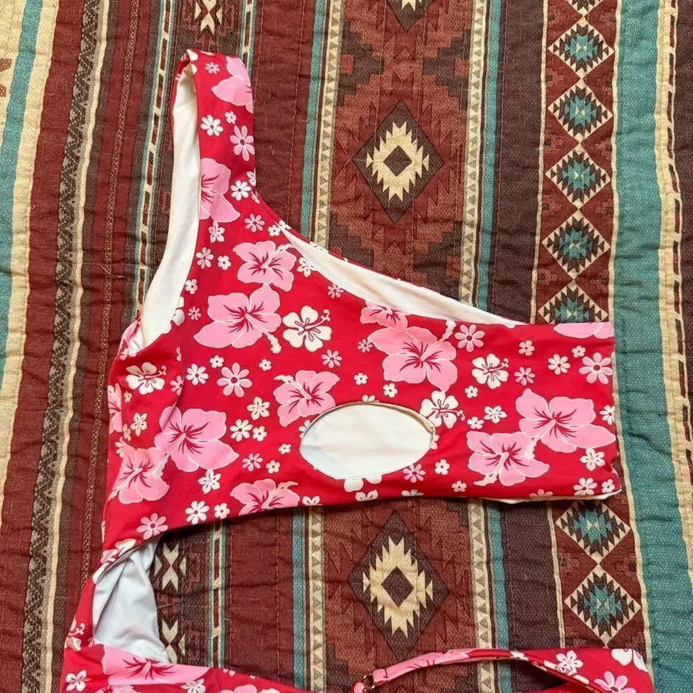 Frankie’s Bikinis cute cut out one piece size XS